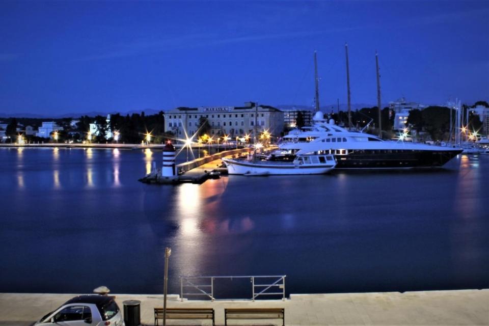 Luxury Apartment Gloria Old Town Zadar With Sea View Exteriör bild