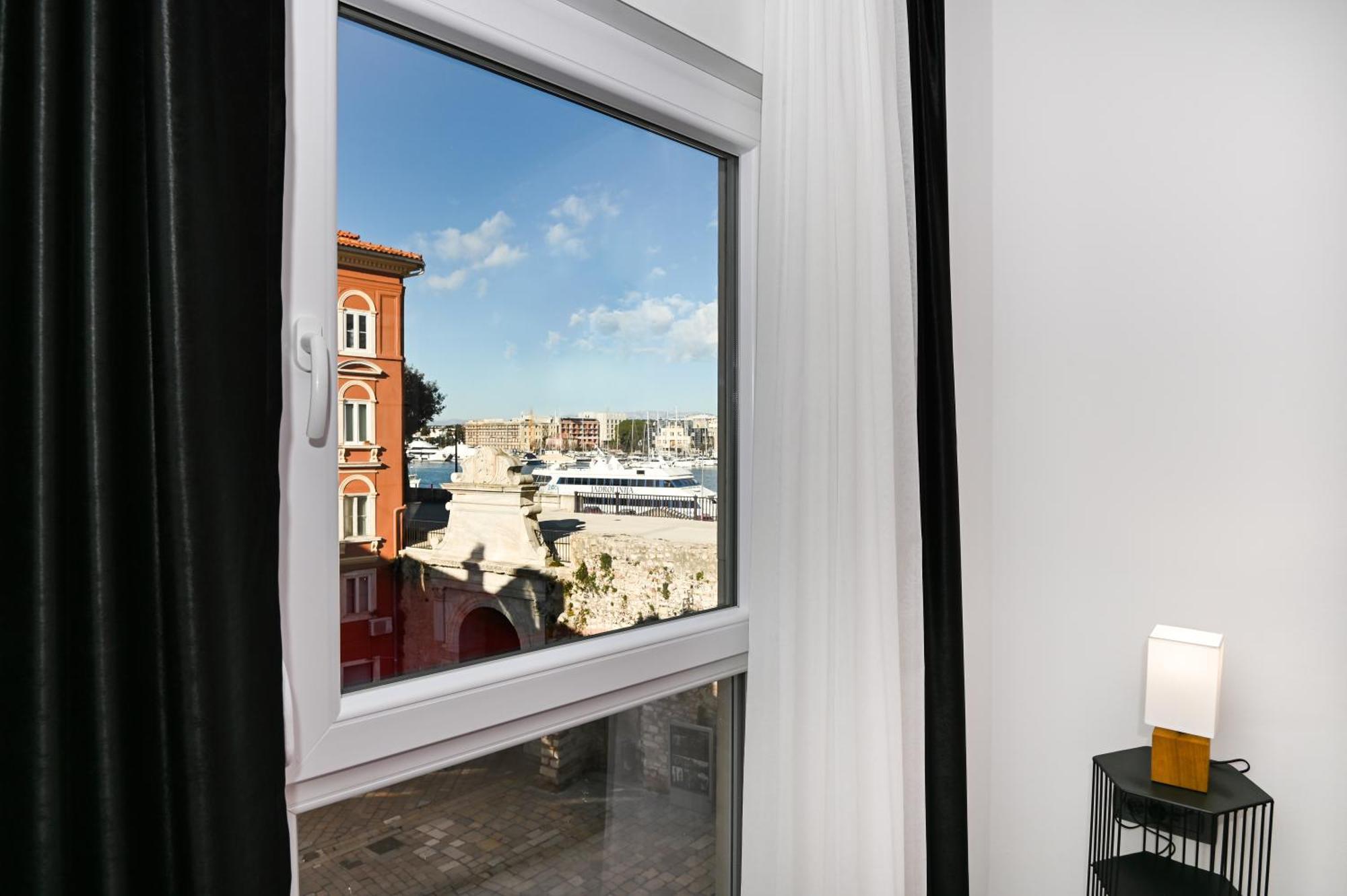 Luxury Apartment Gloria Old Town Zadar With Sea View Exteriör bild